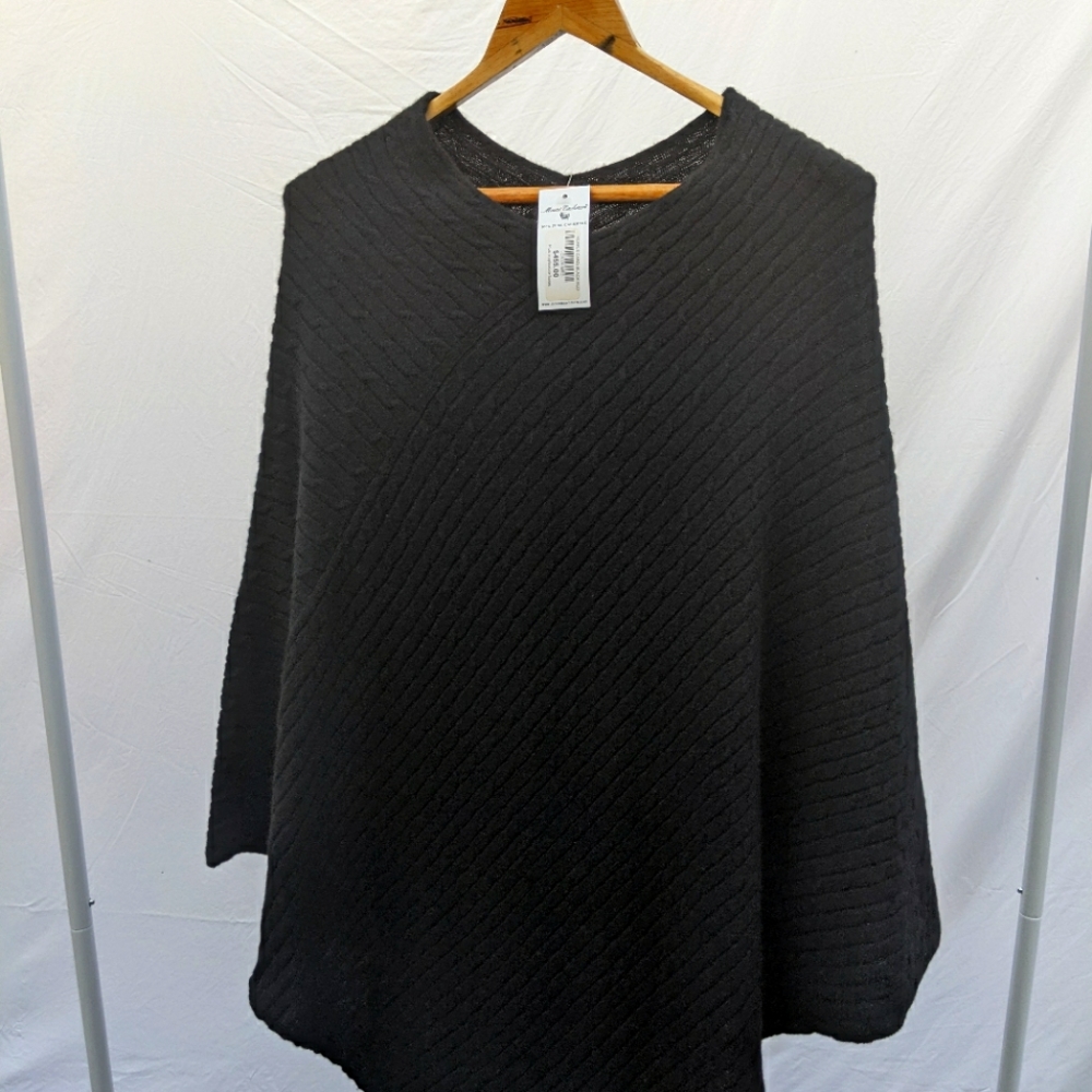 Mount Cashmere Textured Cashmere poncho